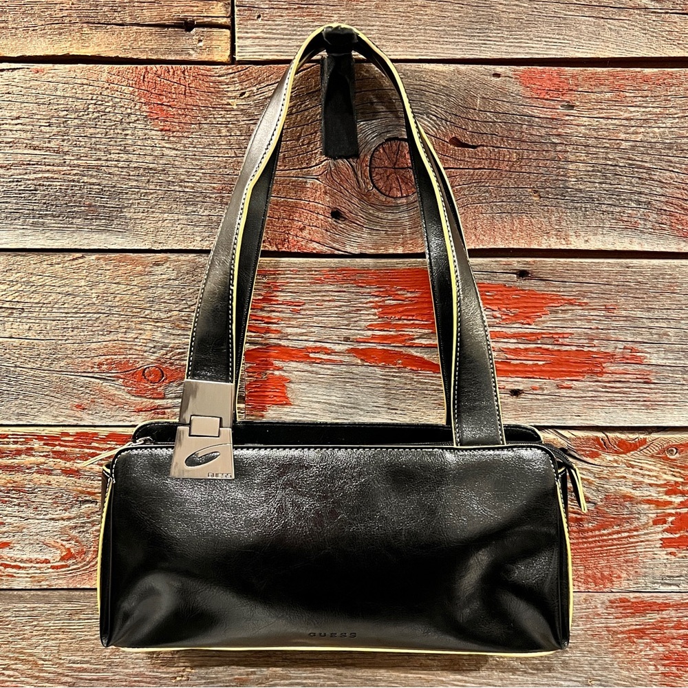 🥉GUESS Y2K SHOULDER BAG - EXCELLENT CONDITION